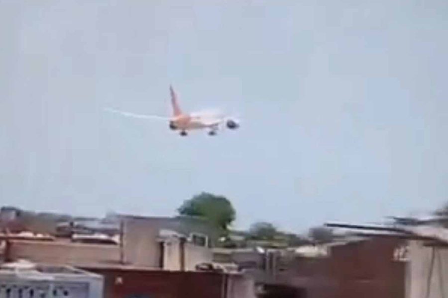 Air India flight moments before the crash, June 12, 2025.