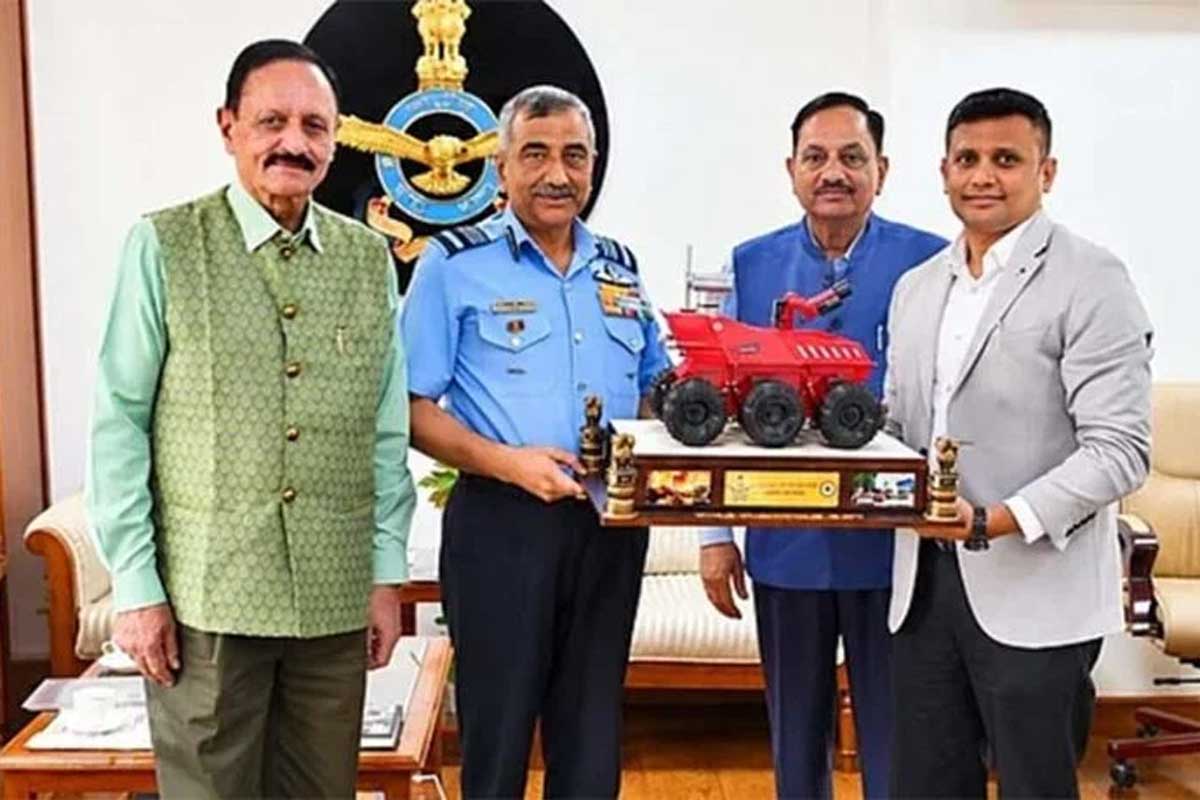 IAF orders indigenous robots for firefighting.